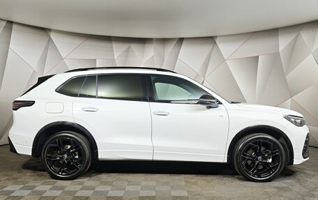 Volkswagen Tiguan, 2025 год, 4 373 000 рублей, 6 фотография