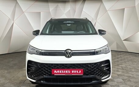 Volkswagen Tiguan, 2025 год, 4 373 000 рублей, 7 фотография