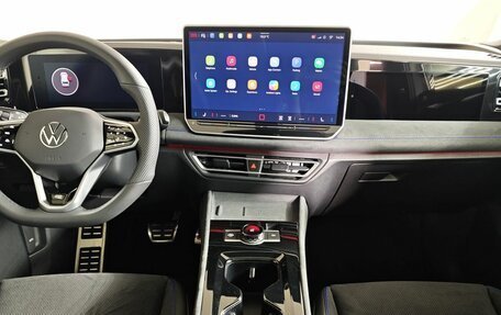 Volkswagen Tiguan, 2025 год, 4 373 000 рублей, 15 фотография