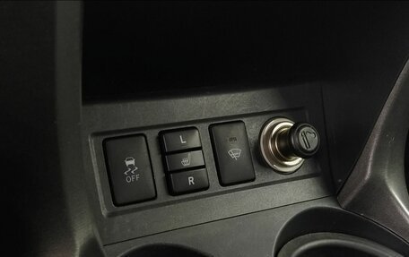 Toyota RAV4, 2010 год, 1 219 000 рублей, 16 фотография