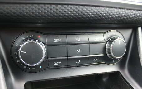 Mercedes-Benz A-Класс, 2014 год, 1 020 000 рублей, 23 фотография