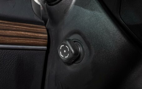 Toyota Land Cruiser Prado 150 рестайлинг 2, 2020 год, 6 849 000 рублей, 18 фотография