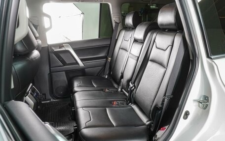 Toyota Land Cruiser Prado 150 рестайлинг 2, 2020 год, 6 849 000 рублей, 11 фотография