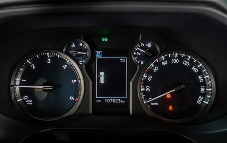 Toyota Land Cruiser Prado 150 рестайлинг 2, 2020 год, 6 849 000 рублей, 29 фотография