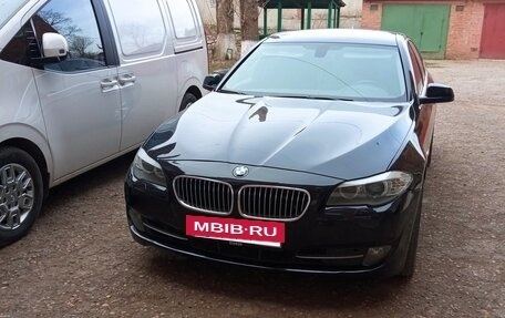 BMW 5 серия, 2013 год, 1 650 000 рублей, 2 фотография