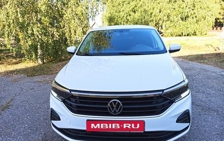 Volkswagen Polo VI (EU Market), 2021 год, 1 600 000 рублей, 2 фотография