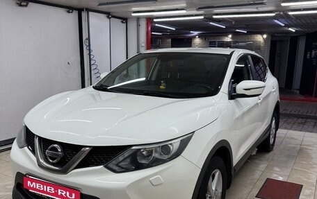 Nissan Qashqai, 2015 год, 1 490 000 рублей, 4 фотография