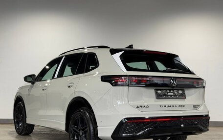 Volkswagen Tiguan, 2026 год, 4 750 000 рублей, 7 фотография