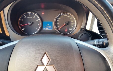 Mitsubishi Outlander III рестайлинг 3, 2012 год, 1 250 000 рублей, 14 фотография