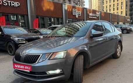 Skoda Octavia, 2018 год, 1 800 000 рублей, 6 фотография