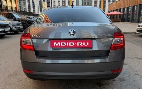 Skoda Octavia, 2018 год, 1 800 000 рублей, 8 фотография
