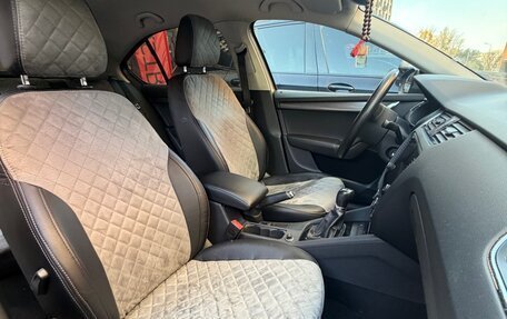 Skoda Octavia, 2018 год, 1 800 000 рублей, 10 фотография