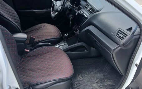 KIA Rio III рестайлинг, 2013 год, 900 000 рублей, 21 фотография