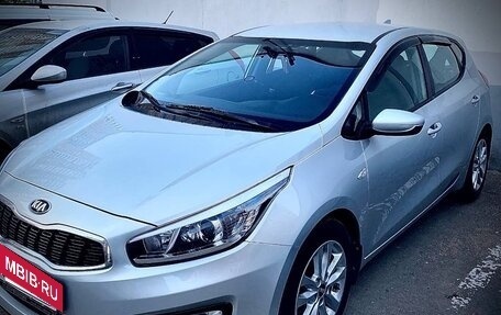 KIA cee'd III, 2018 год, 1 800 000 рублей, 11 фотография