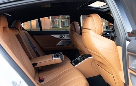 BMW 8 серия, 2020 год, 8 300 000 рублей, 16 фотография