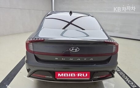 Hyundai Sonata VIII, 2023 год, 1 900 000 рублей, 3 фотография