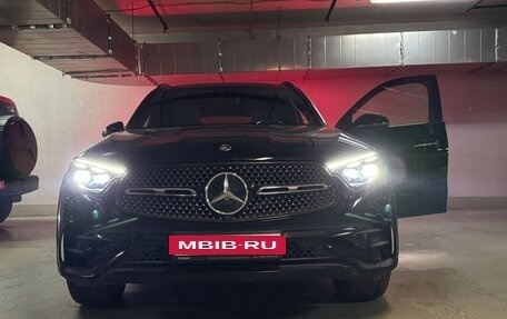 Mercedes-Benz GLC, 2023 год, 6 950 000 рублей, 2 фотография