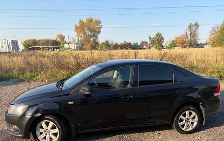 Volkswagen Polo VI (EU Market), 2013 год, 600 000 рублей, 2 фотография