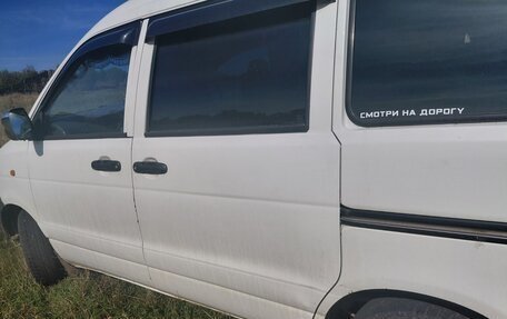 Toyota Lite Ace IV, 2000 год, 300 000 рублей, 6 фотография