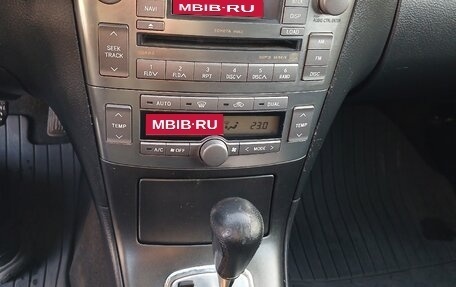 Toyota Avensis III рестайлинг, 2007 год, 750 000 рублей, 7 фотография