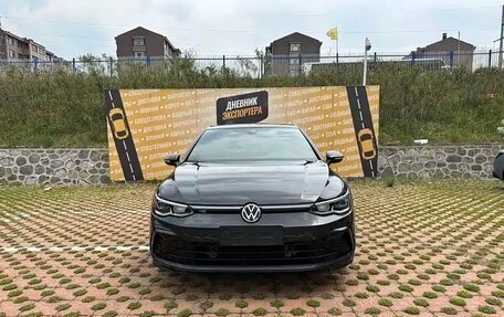 Volkswagen Golf VIII, 2022 год, 1 750 004 рублей, 2 фотография