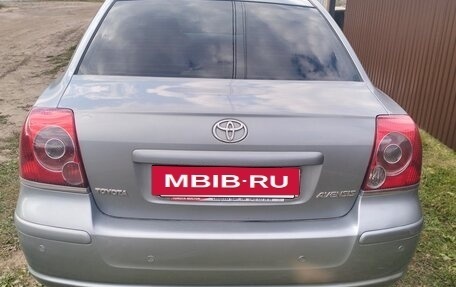 Toyota Avensis III рестайлинг, 2007 год, 930 000 рублей, 2 фотография