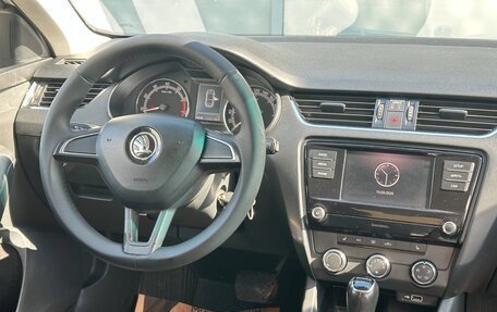 Skoda Octavia, 2018 год, 1 647 000 рублей, 14 фотография