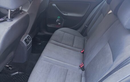 Volkswagen Golf V, 2007 год, 550 000 рублей, 10 фотография