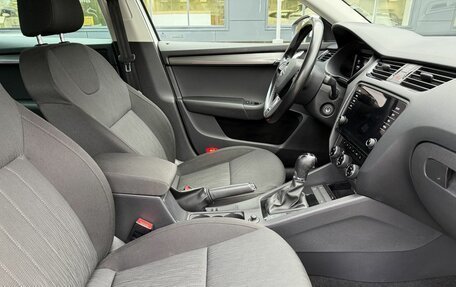 Skoda Octavia, 2019 год, 1 665 000 рублей, 10 фотография