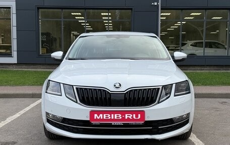 Skoda Octavia, 2019 год, 1 665 000 рублей, 2 фотография