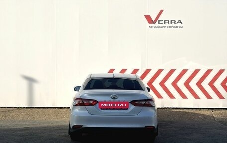 Toyota Camry, 2019 год, 3 000 000 рублей, 4 фотография