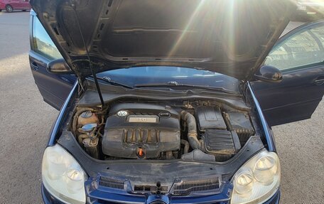 Volkswagen Golf V, 2008 год, 400 000 рублей, 2 фотография