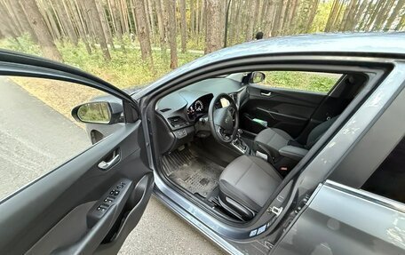 Hyundai Solaris II рестайлинг, 2017 год, 1 420 000 рублей, 9 фотография