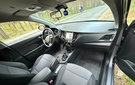 Hyundai Solaris II рестайлинг, 2017 год, 1 420 000 рублей, 8 фотография