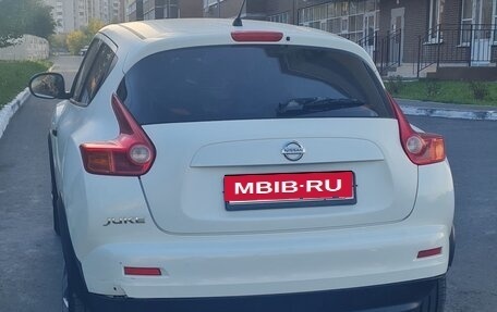 Nissan Juke II, 2012 год, 700 000 рублей, 3 фотография