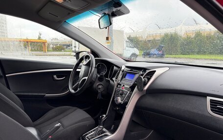 Hyundai i30 II рестайлинг, 2012 год, 899 000 рублей, 10 фотография