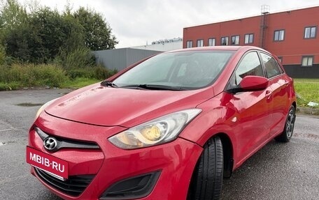 Hyundai i30 II рестайлинг, 2012 год, 899 000 рублей, 8 фотография