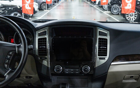 Mitsubishi Pajero IV, 2021 год, 3 999 700 рублей, 13 фотография
