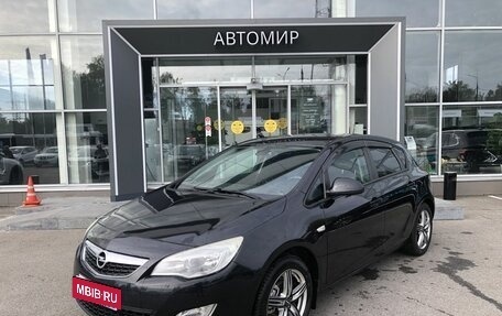 Opel Astra J, 2011 год, 644 500 рублей, 1 фотография
