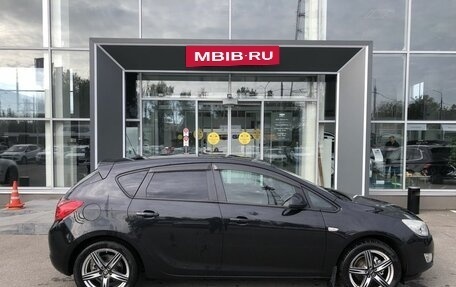 Opel Astra J, 2011 год, 644 500 рублей, 4 фотография