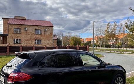 Porsche Cayenne III, 2011 год, 2 100 000 рублей, 7 фотография