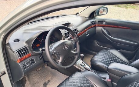 Toyota Avensis III рестайлинг, 2006 год, 570 000 рублей, 4 фотография