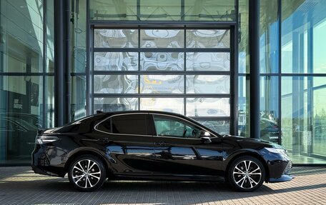 Toyota Camry, 2020 год, 3 099 000 рублей, 3 фотография