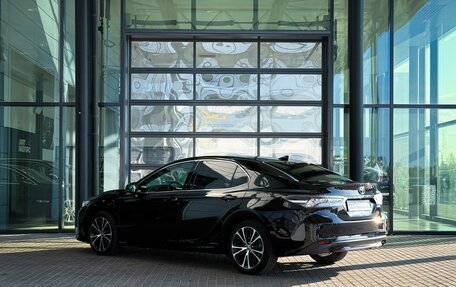 Toyota Camry, 2020 год, 3 099 000 рублей, 4 фотография