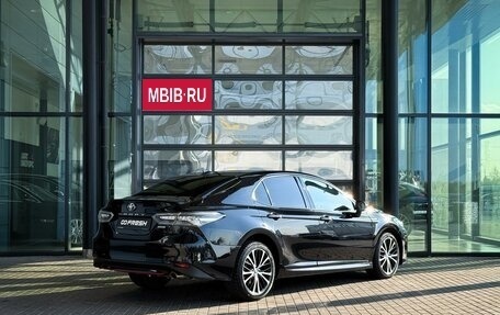 Toyota Camry, 2020 год, 3 099 000 рублей, 2 фотография