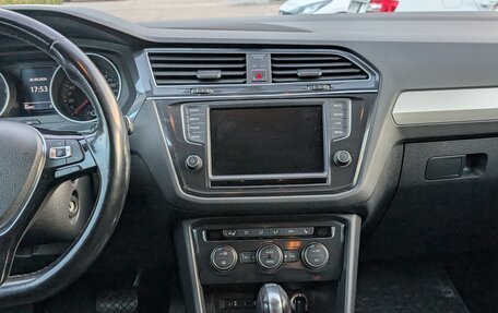 Volkswagen Tiguan II, 2017 год, 2 150 000 рублей, 11 фотография