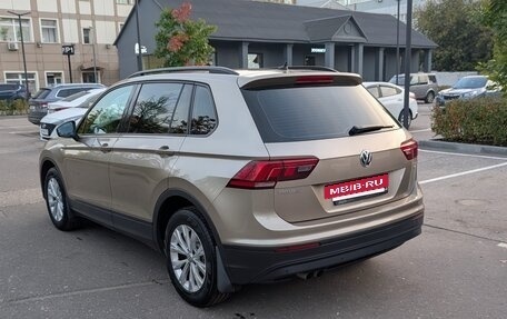 Volkswagen Tiguan II, 2017 год, 2 150 000 рублей, 4 фотография