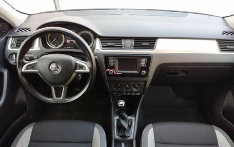 Skoda Rapid I, 2017 год, 1 230 000 рублей, 9 фотография