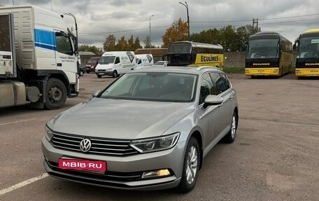 Volkswagen Passat B8 рестайлинг, 2017 год, 1 300 000 рублей, 2 фотография