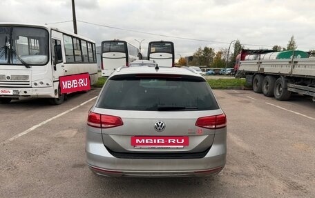 Volkswagen Passat B8 рестайлинг, 2017 год, 1 300 000 рублей, 6 фотография